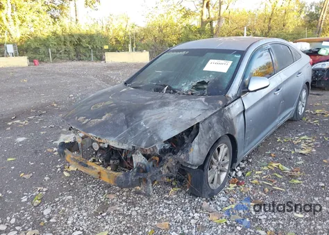 2015 Hyundai Sonata Se z USA, uszkodzony, nr VIN 5NPE24AF7FH001264